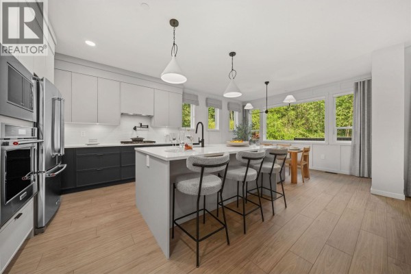 11008 250a Street, Maple Ridge, BC V2W1Z6 Photo 4