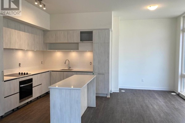 Kitchen - 1101 - 12 David Eyer Road, Richmond Hill, ON L4S0N4 Photo 2