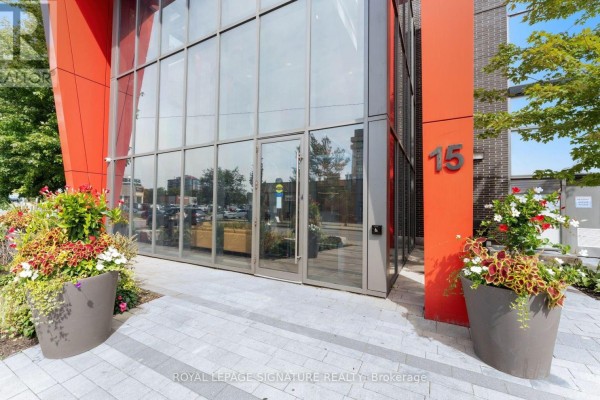 1101 - 15 James Finlay Way, Toronto, ON, photo 2