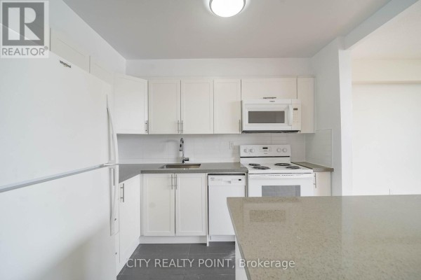 1101 - 666 Spadina Avenue, Toronto, ON M5S2H8 Photo 4