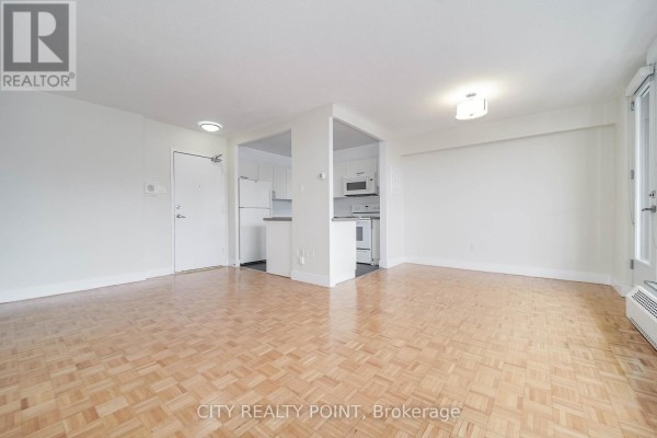1101 - 666 Spadina Avenue, Toronto, ON M5S2H8 Photo 5