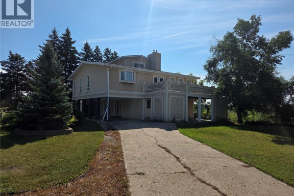 Family room - 1101 109th Avenue, Tisdale, SK S0E1T0 Photo 2