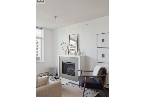 1101 158 W 13th Street, North Vancouver, BC V7M0A7 Photo 5