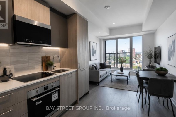 1102 - 10 Oak Street, Toronto