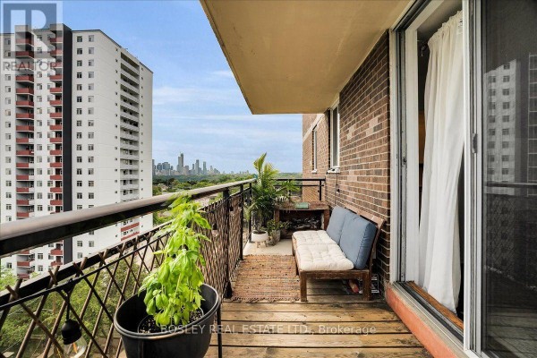 Bedroom 2 - 1102 - 1145 Logan Avenue, Toronto, ON M4K3G9 Photo 5