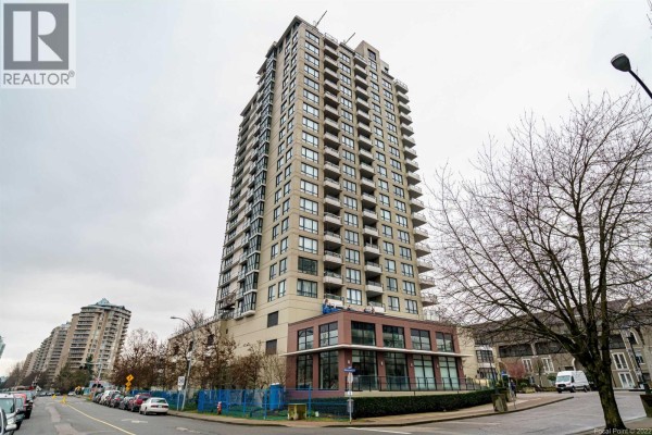 1102 1 Renaissance Square, New Westminster, BC V3M0B6 Photo 3