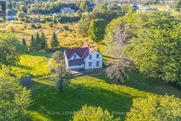 1102 Perth Road N, Beckwith, ON, photo 3