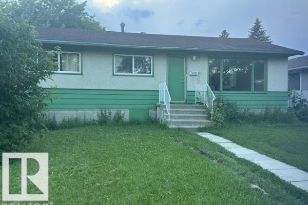11026 155 St Nw, Edmonton, AB, photo 2