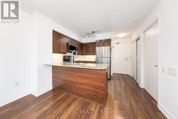 Primary Bedroom - 1103 - 2191 Yonge Street, Toronto, ON M4S3H8 Photo 4
