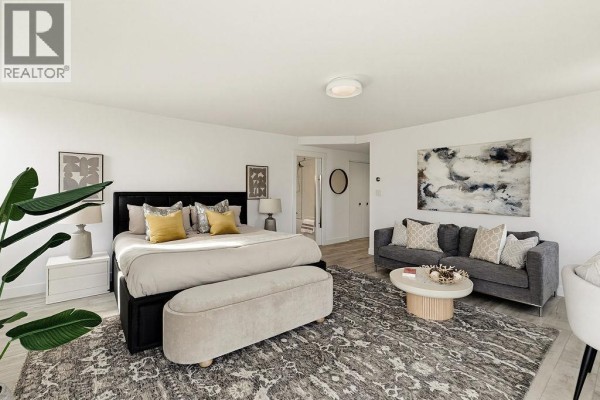 1103 1575 Beach Avenue, Vancouver, BC V6G1Y5 Photo 3