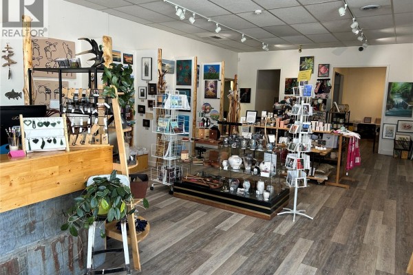 1103 Central Avenue, Prince Albert, SK S6V4V7 Photo 5