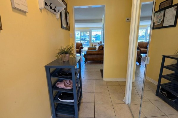 1103 Mosley Street, Wasaga Beach, ON, photo 3