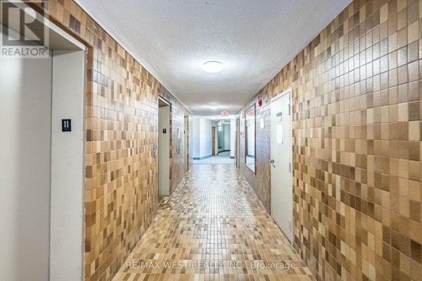 Primary Bedroom - 1104 - 11 Wincott Drive, Toronto, ON M9R2R9 Photo 5