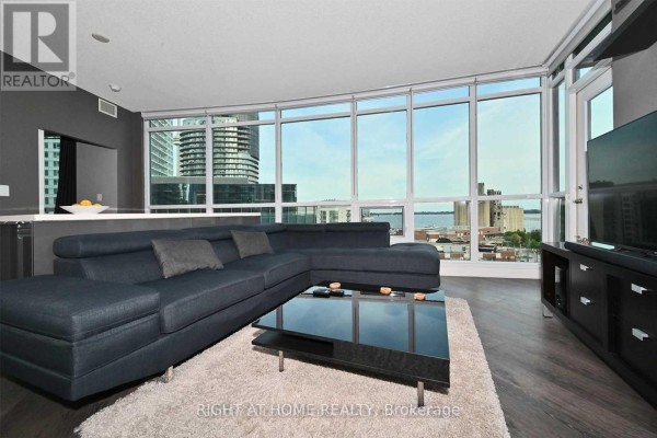 1104 - 600 Fleet Street, Toronto