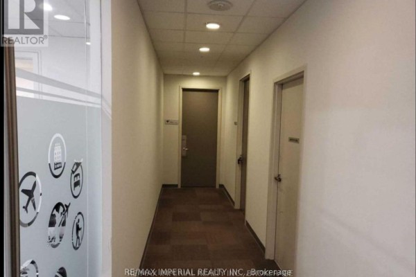 1104 - 7191 Yonge Street, Markham, ON L3T0C4 Photo 4