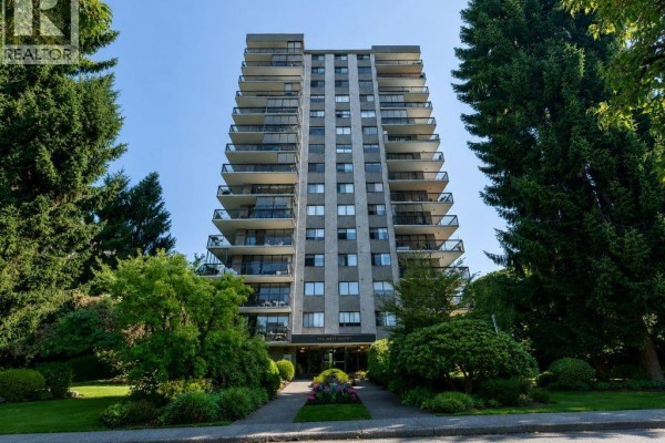 1104 114 W Keith Road, North Vancouver, BC V7M3C9 Photo 2