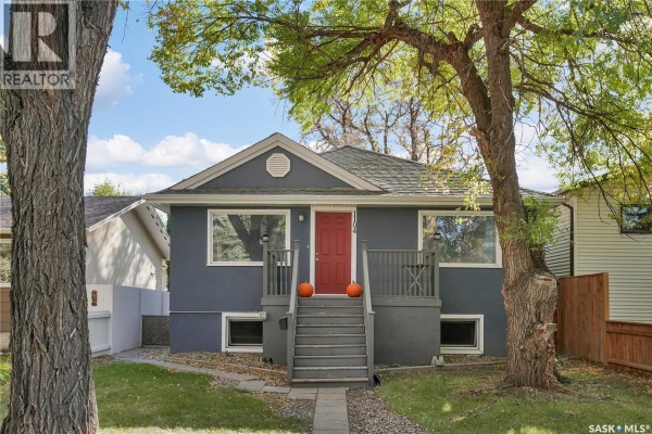 1104 4th Street E, Saskatoon
