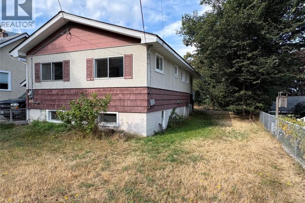 1104 Mcquarrie Avenue, Nelson, BC, photo 3