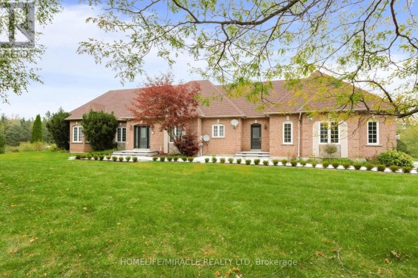 11045 Inglis Drive, Milton, ON L0P1B0 Photo 4