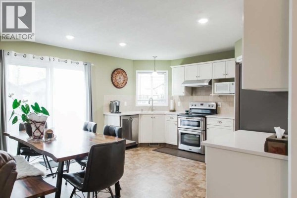 11049 67 Avenue, Grande Prairie, AB, photo 3
