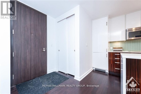 Kitchen - 1105 - 300 Lisgar Street W, Ottawa, ON K2P0E2 Photo 4