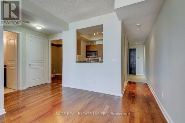Kitchen - 1105 - 438 Richmond Street W, Toronto, ON M5V3S6 Photo 3