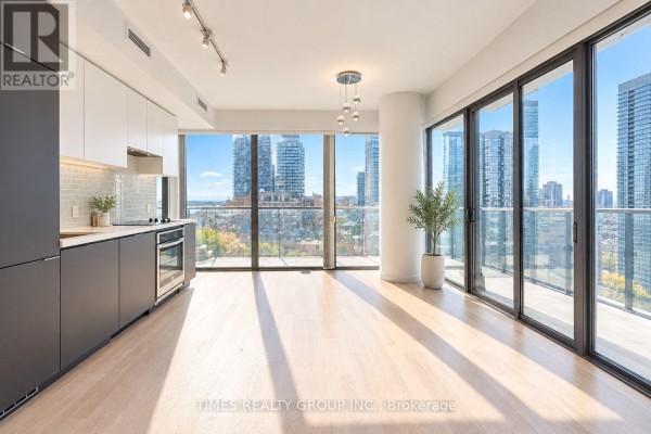 Kitchen - 1105 - 60 Colborne Street, Toronto, ON M5E0B7 Photo 3