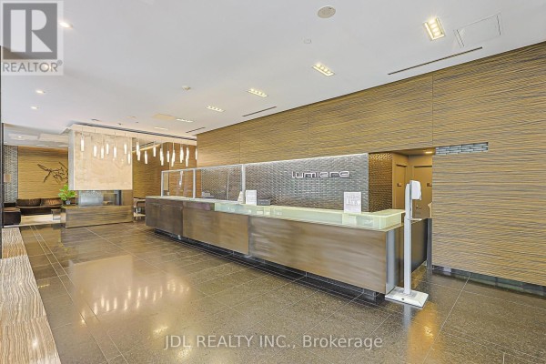 1105 - 770 Bay Street, Toronto, ON, photo 3
