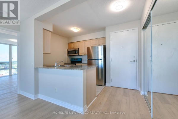 Kitchen - 1105 - 83 Borough Drive, Toronto, ON M1P5E4 Photo 5