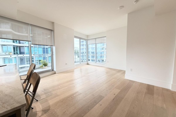 1105 1500 Martin Street, White Rock