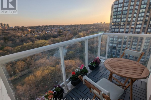 Kitchen - 1106 - 10 Wilby Crescent, Toronto, ON M9N0B6 Photo 2