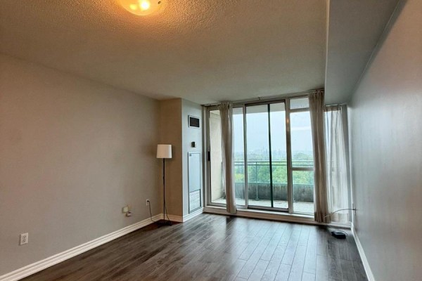 Primary Bedroom - 1106 - 18 Pemberton Avenue, Toronto, ON M2M4K9 Photo 3