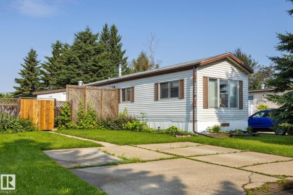 1106 Lake Vista Dr, Sherwood Park, AB, photo 2