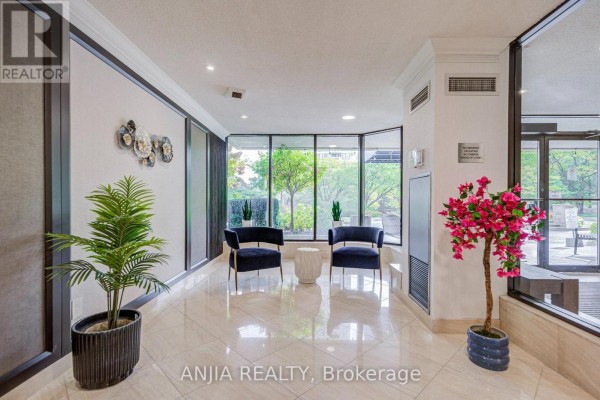 1107 - -275 Bamburgh Circle, Toronto, ON M1W3X4 Photo 4