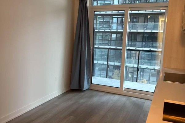 1107 - 110 Broadway Avenue, Toronto, ON M4P1V7 Photo 3