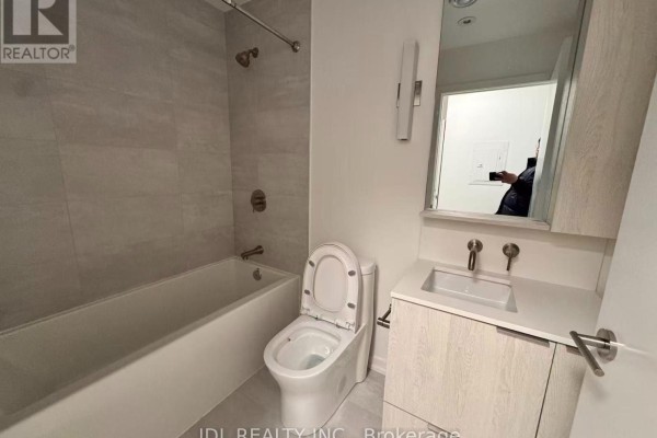 1107 - 110 Broadway Avenue, Toronto, ON M4P1V7 Photo 4