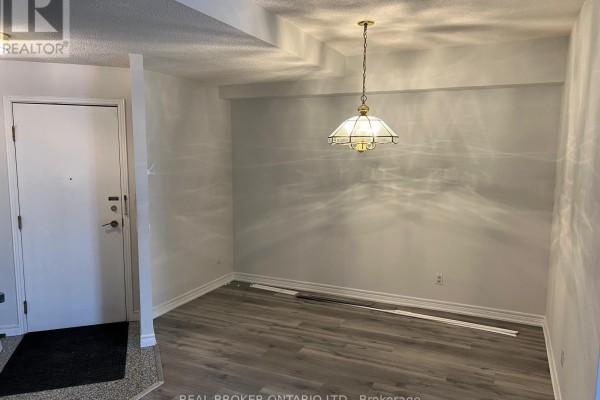 1107 - 152 St Patrick Street, Toronto, ON, photo 2