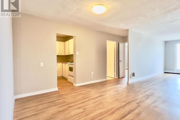 Living room - 1107 - 573 Mornington Avenue, London East, ON N5Y4T9 Photo 4