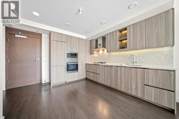 1107 433 Sw Marine Drive, West Vancouver, BC V5X0H5 Photo 4