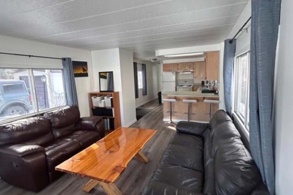 4pc Bathroom - 1107 7 Avenue Avenue N, Beaverlodge, AB T0H0C0 Photo 3