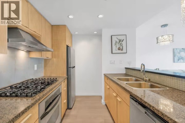 1107 980 Cooperage Way, Vancouver, BC V6B0C3 Photo 3