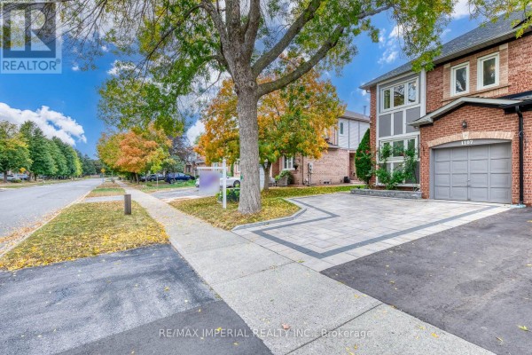 Laundry room - 1107 Gable Drive, Oakville, ON L6J7R3 Photo 3