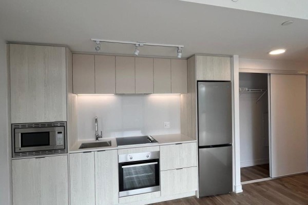 1108 - 1 Jarvis Street, Hamilton, ON, photo 3