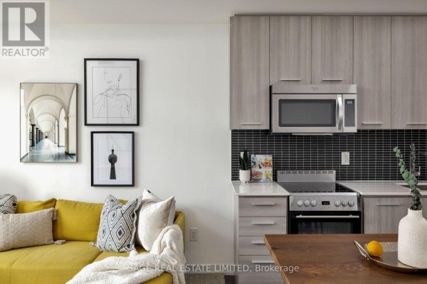 1108 - 105 George Street, Toronto, ON M5A0L4 Photo 3