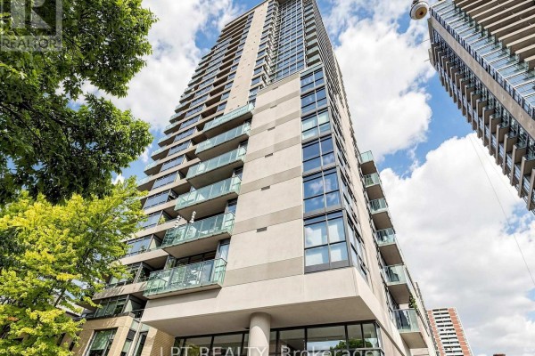 1108 - 285 Mutual Street, Toronto, ON, photo 2