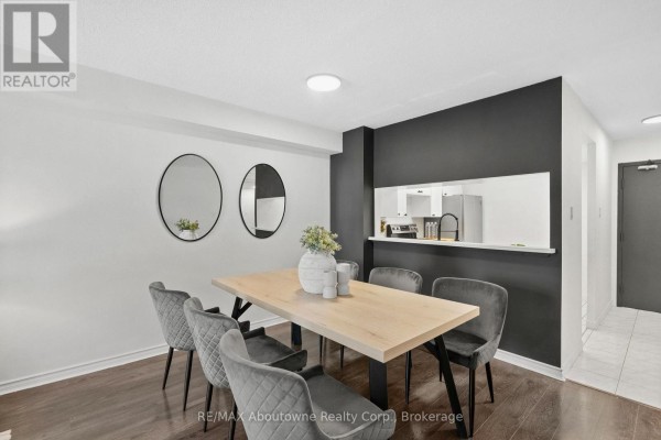 Den - 1108 - 300 Webb Drive, Mississauga, ON L5B3W3 Photo 5