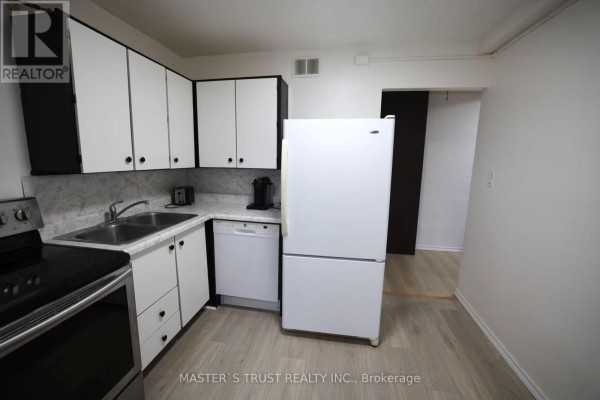 1108 - 58 Bridgeport Road E, Waterloo, ON N2J4H5 Photo 4