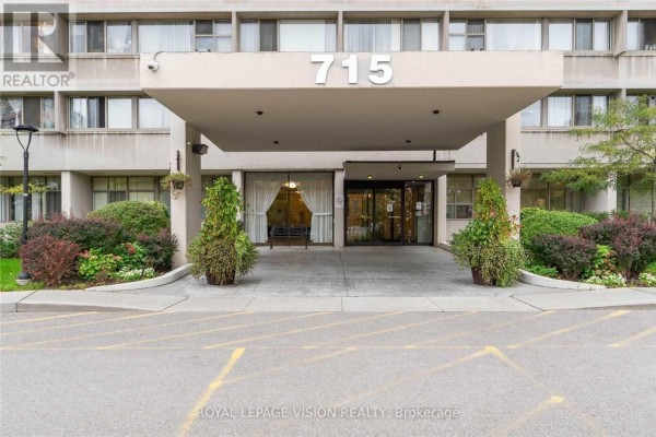 Primary Bedroom - 1108 - 715 Don Mills Road, Toronto, ON M3C1S8 Photo 3