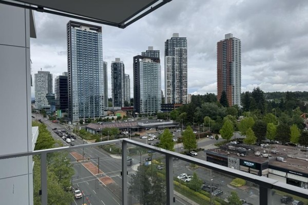 1108 9675 King George Boulevard, Surrey, BC, photo 2