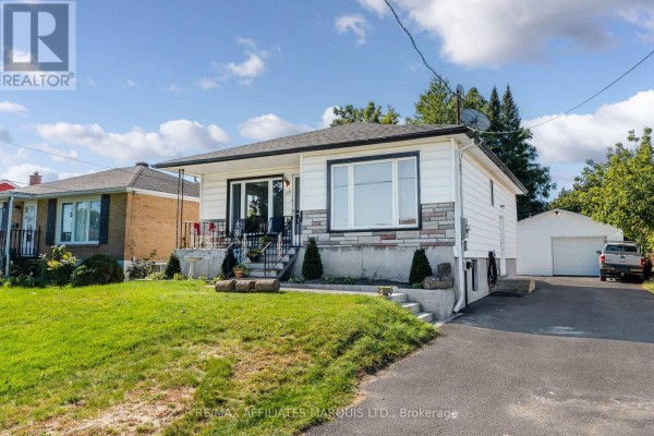 1108 Daly Avenue, Cornwall, ON K6J4V8 Photo 2